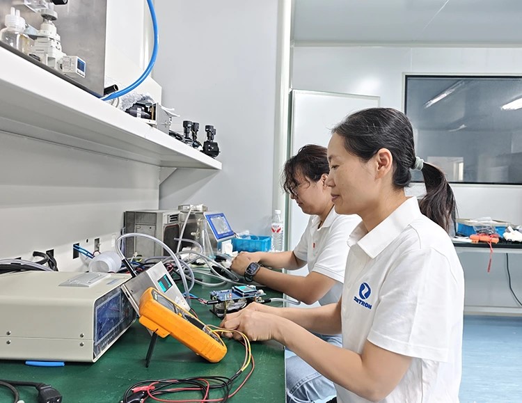 Custodes trans montes et maria | Zetron MS800A Air Quality Cras System Operatur certo in Saudi Arabia Project