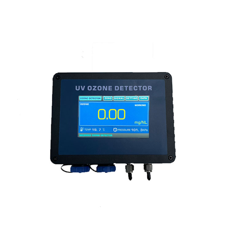 Ozone detector